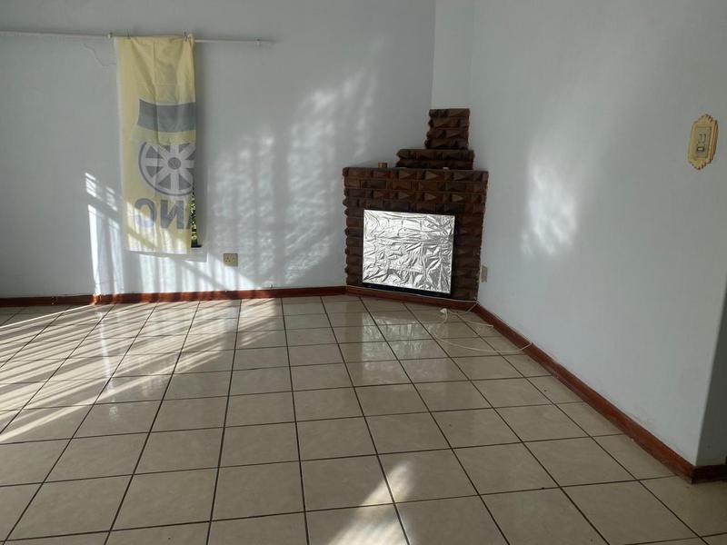 To Let 3 Bedroom Property for Rent in Bergsig Eastern Cape